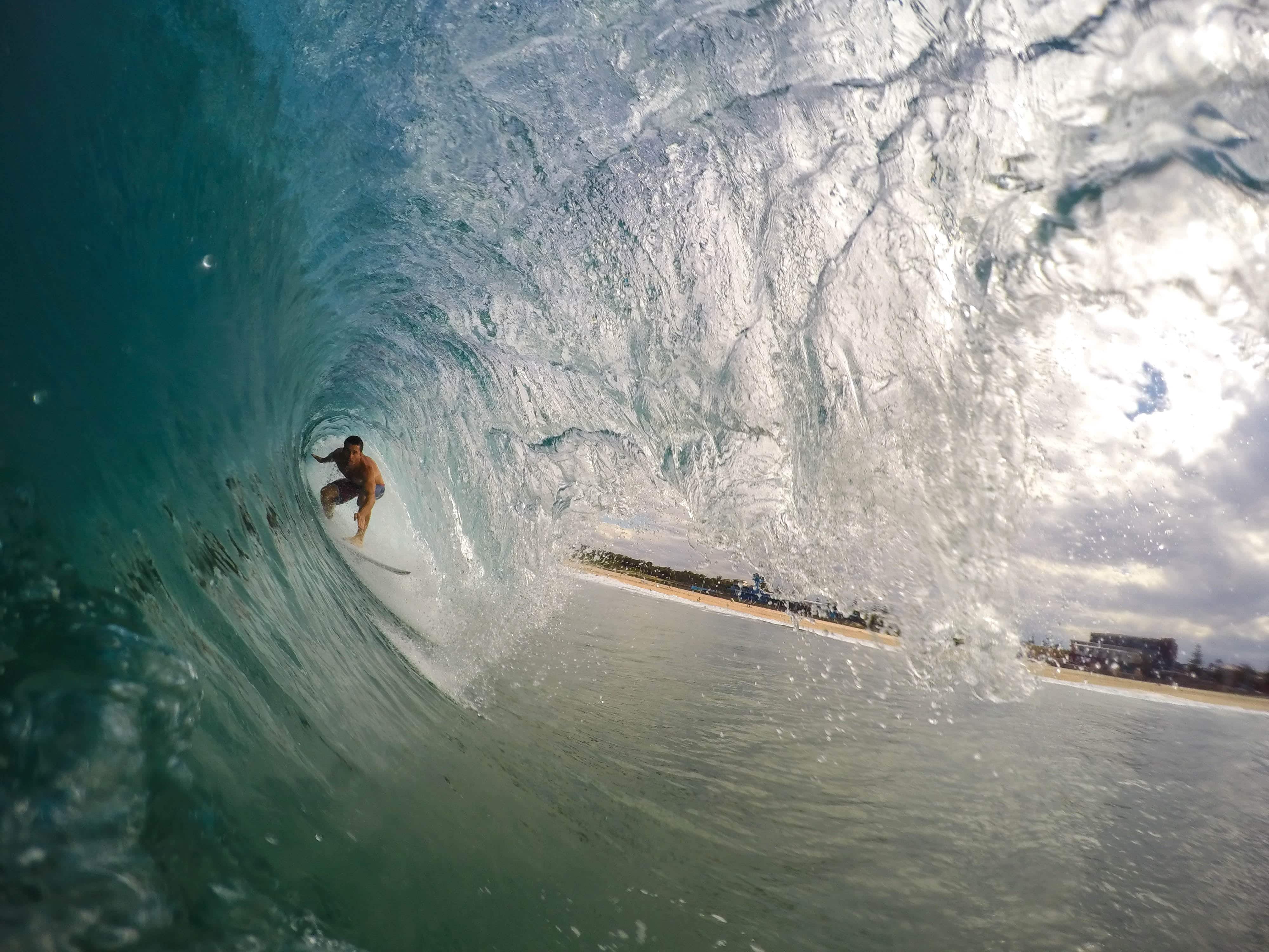 Tunnel wave in Costa Rica