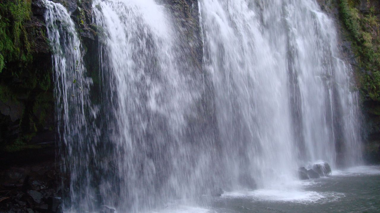 Llanos de Cortez waterfall, Costa Rica